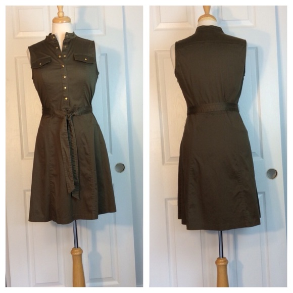 Calvin Klein Dresses & Skirts - Calvin Klein Sleeveless Fit and Flare Dress Size 8